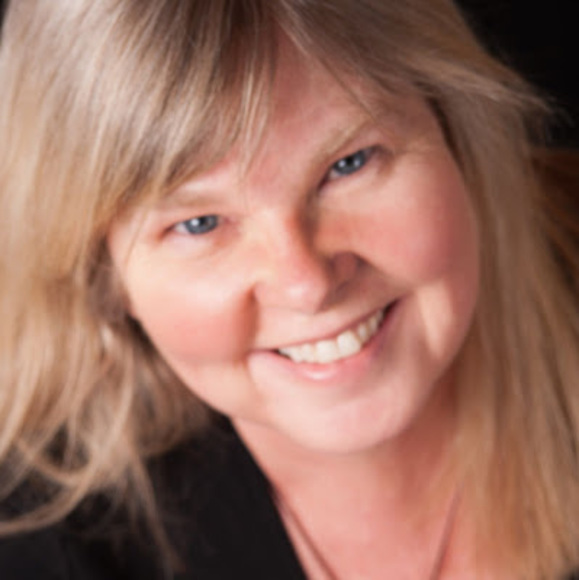 Meet your Posher, Diane - Picture 1 of 1